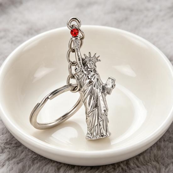 Keychain Pendant Statue of Liberty Design Lightweight Zinc Alloy Keychain with Lobster Clasp New York Landmark Accessory