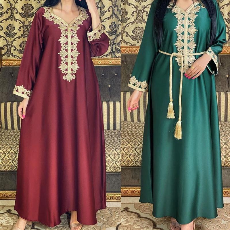 Ramadan Muslim Gold Embroidery Dresses Abayas Dubai Casual Kaftan Robe Ethnic Costumes with Long Sleeve for Womens