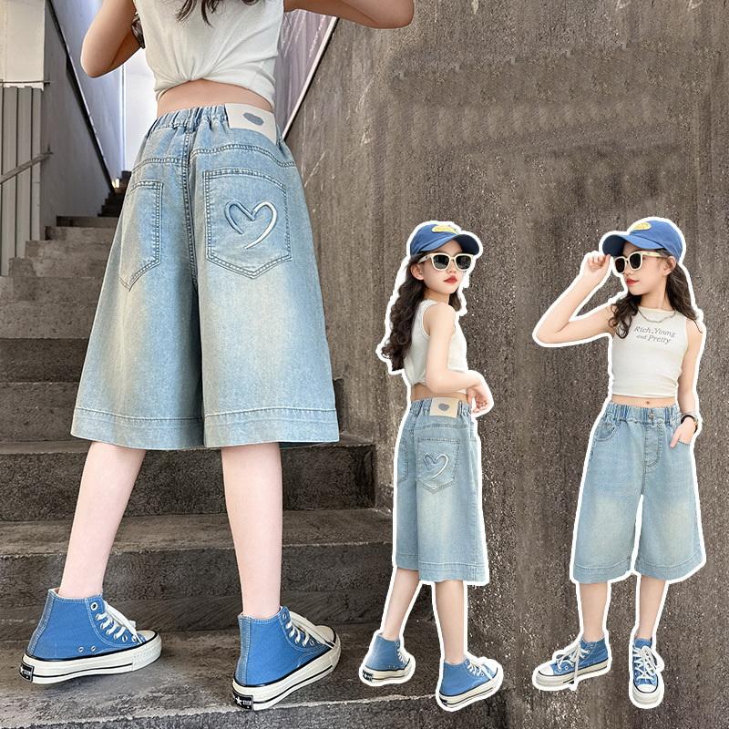 Children Heart Pattern Denim Shorts for Girls Summer Knee-Length Denim Short Pants Kids Teenager Casual Style Mini Jeans