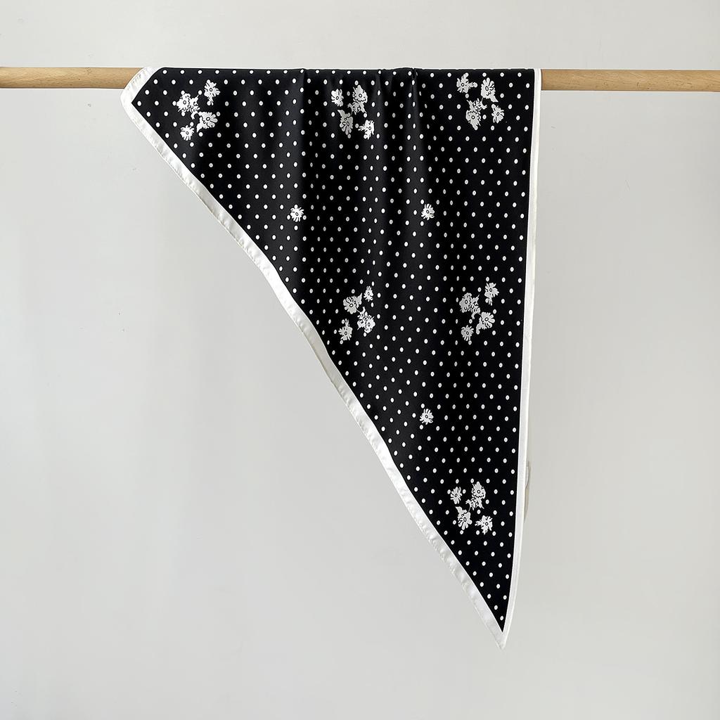 Twill Light Luxury High Sense Simulation Silk Headscarf Waist Triangle Scarf Silk Scarf Multi-Function