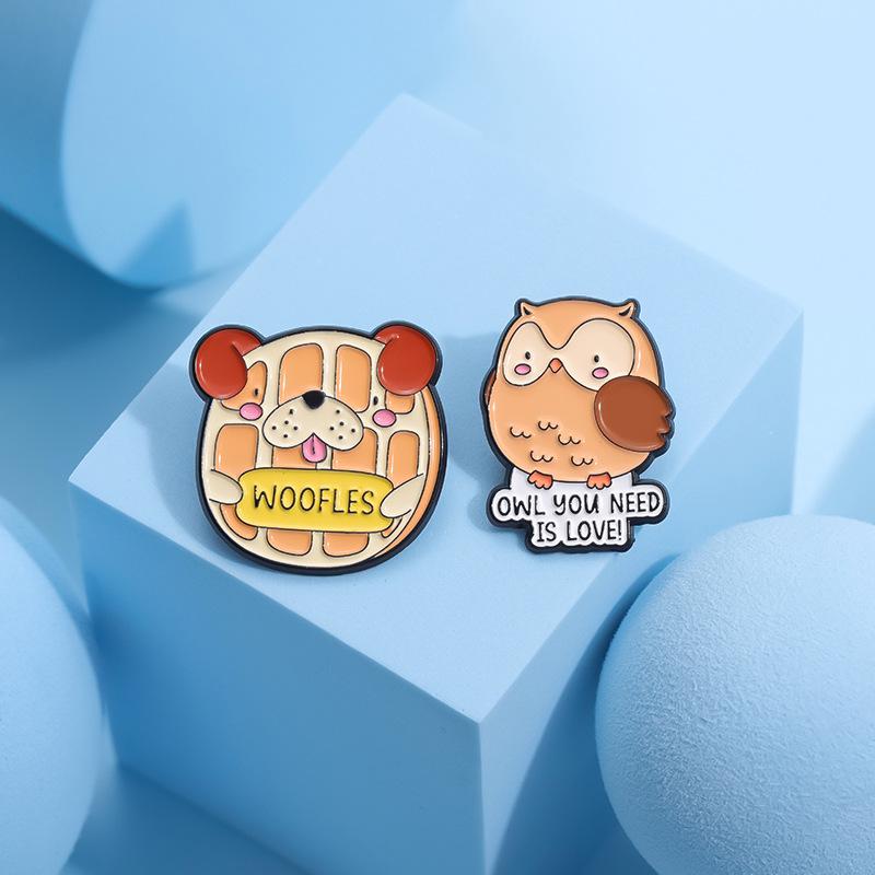 Cartoon Animal Trendy Brooch With Fun Dinosaur Frog Owl Designs Offering Stylish Decoration And Multifunctional Use