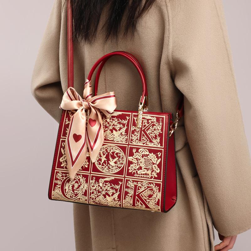 Bag Women'S Bag Messenger Bag Leather New Chinese High-End Bridal Wedding Bag Portable Mother Bag
