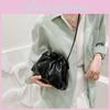 Pu Streetwear Crossbody Bag Soft Wrinkle Design Lock Closure Phone Pocket Compact Handbag For Women Daily Outfit