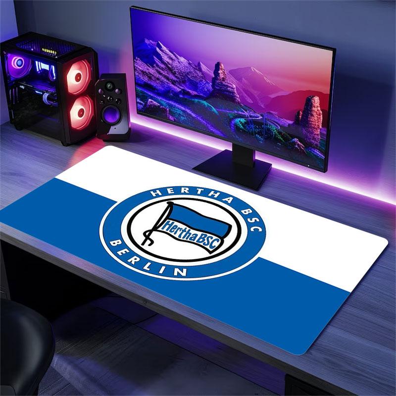 Hertha BSC Mauspade, Große Gaming-Schreibtischmatte, Rutschfestes XXL-Mauspad für Laptop & Tablet, Mini-PC-Spielmatte mit genähten Kanten