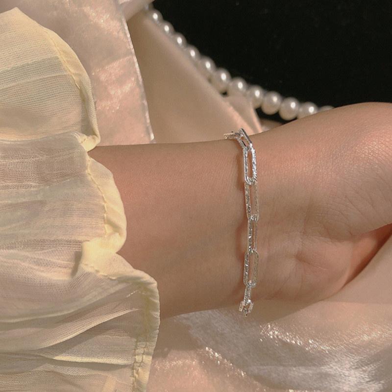 Popular Silver Colour Sparkling Clavicle Chain Necklace For Women Fine Choker