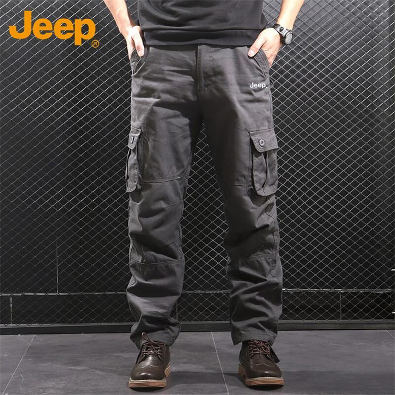 Jeep Men's Loose Fit Straight Leg Multi-Pocket Cargo Pants