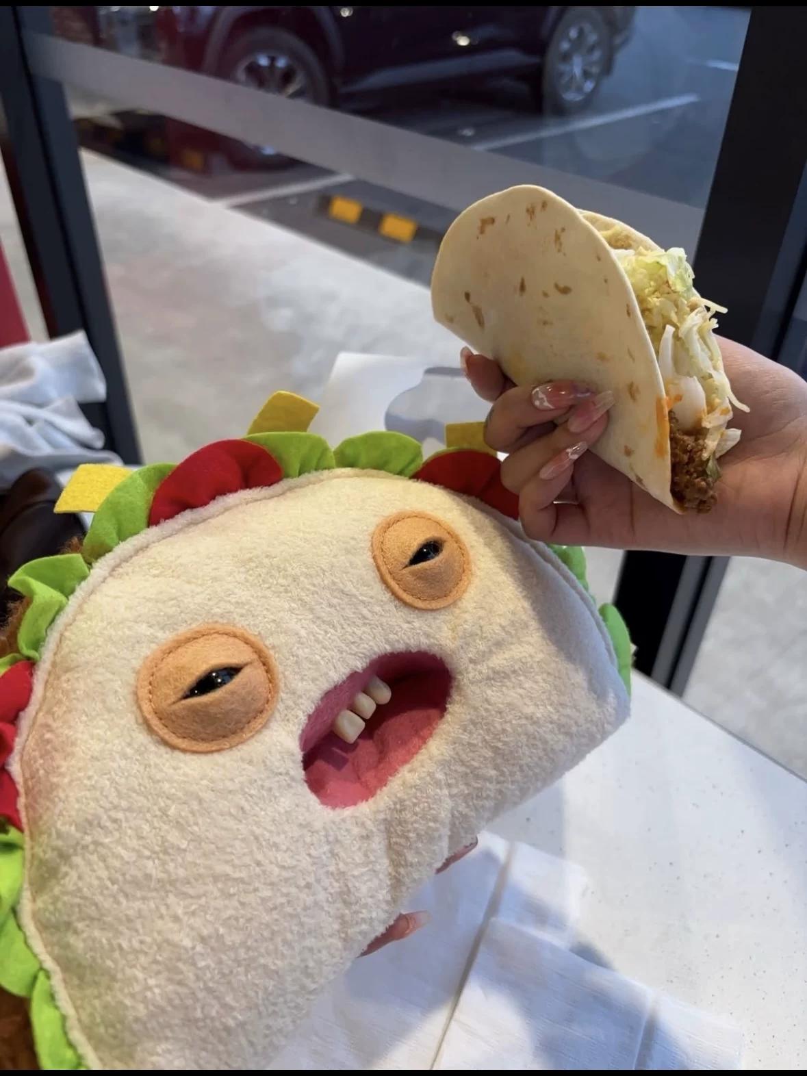 Fuggler Yami Yami Sērijas Aklā Kastīte