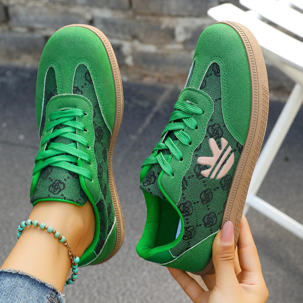 Fashion 2025 Women Casual Fashion Sneakers Lightweight Lace Up Anti-slip Flat Shoes Women Outdoor Walking Sneakers Zapatos De Mujer