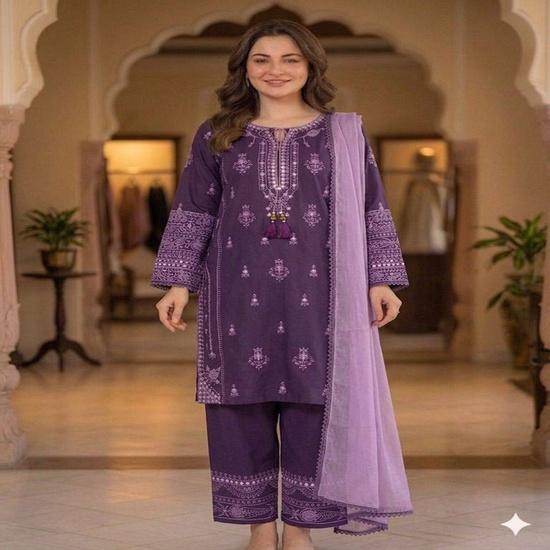 Elegant Embroidered 3-Piece Festive Kurta Pant Set