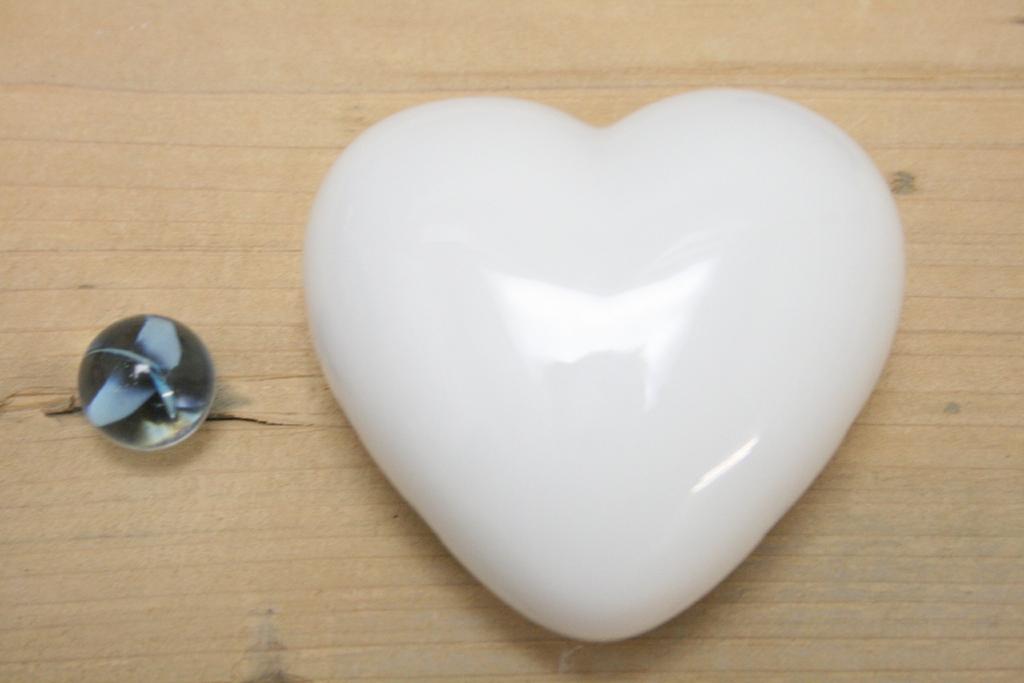 Ceramic Potpourri Heart Potpourri Case Ornament Household Goods Stylish Air Freshener ACS WEB SHOP