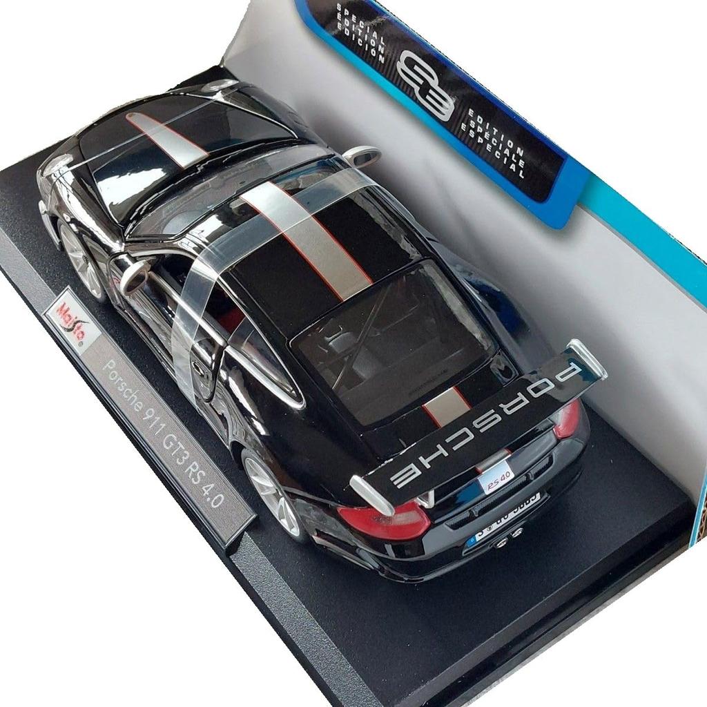 Maisto Porsche 911 GT3 RS4.0 Black 1/18 Scale Special Edition Diecast Car with Opening Doors and Hood