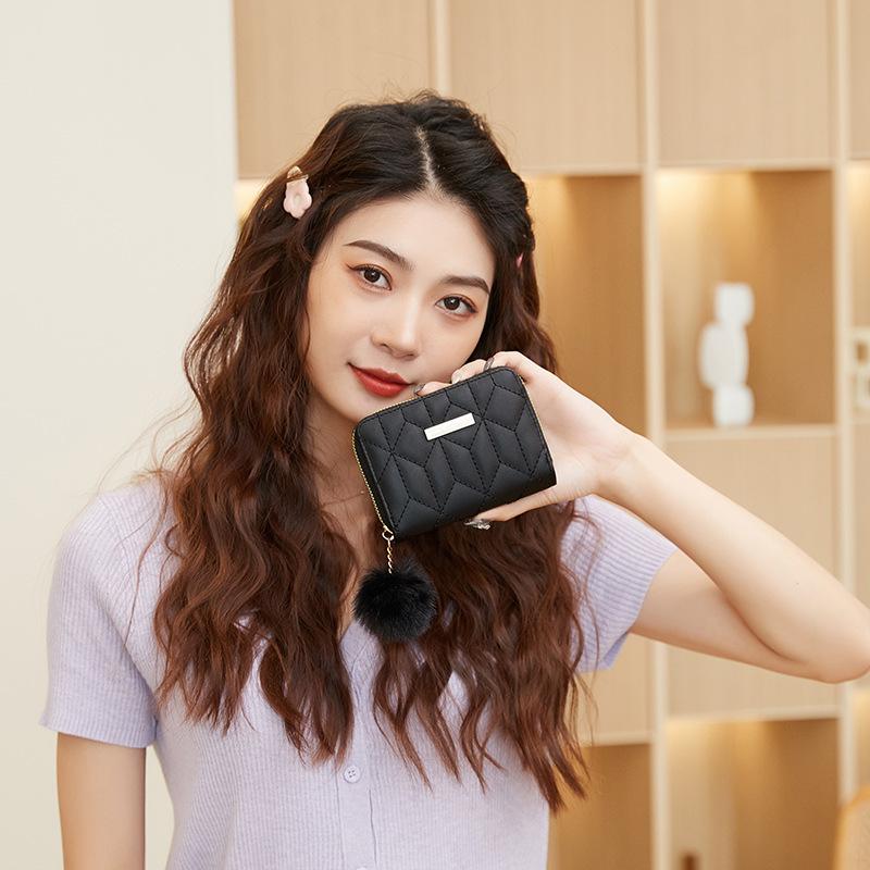 Peněženky pro ženy Držáky karet a ID Jednoduchá módní plyšová taška Bolso De Mujer