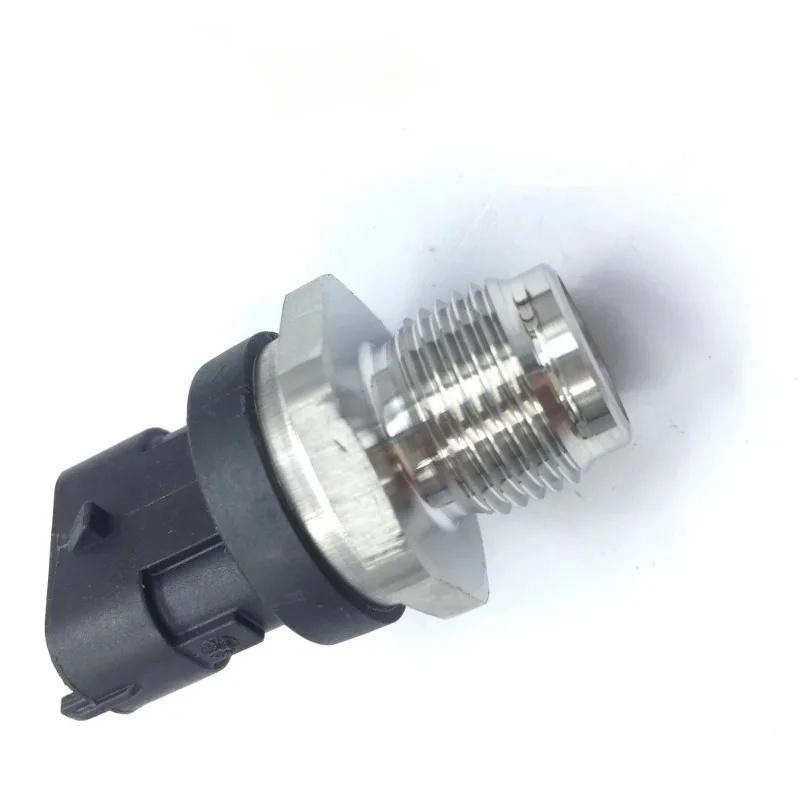 1pcs Best Brand New Fuel Rail Pressure Sensor 0281002851 For Dodge RAM VW FORD Cargo 1722 E 01 Fiat Iveco OE 0281006325