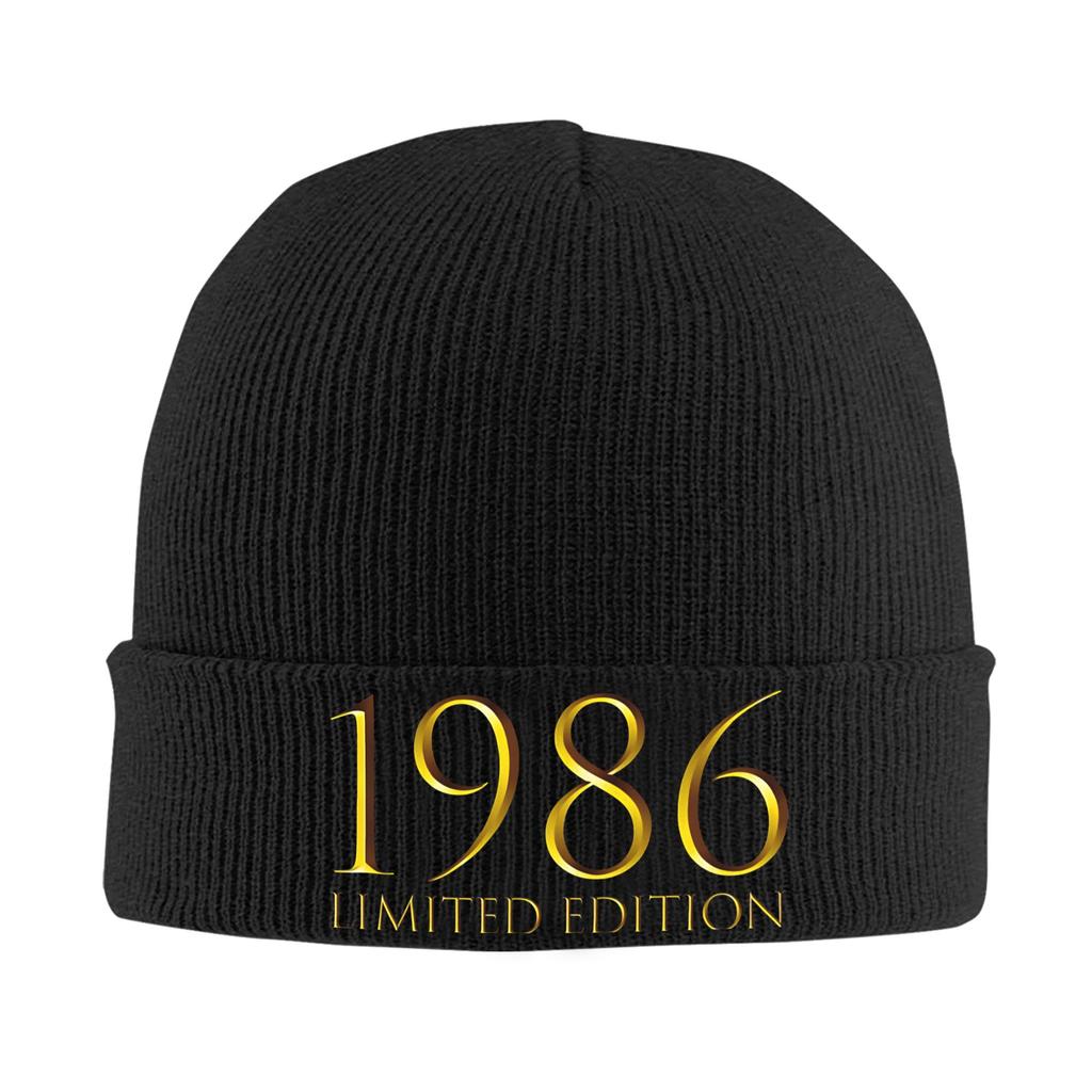 Born in 1986 vintage age 40 years old funny 40th birthday Rib Knit Cuffed Beanie For Unisex  Warm Knitted Skull Cap