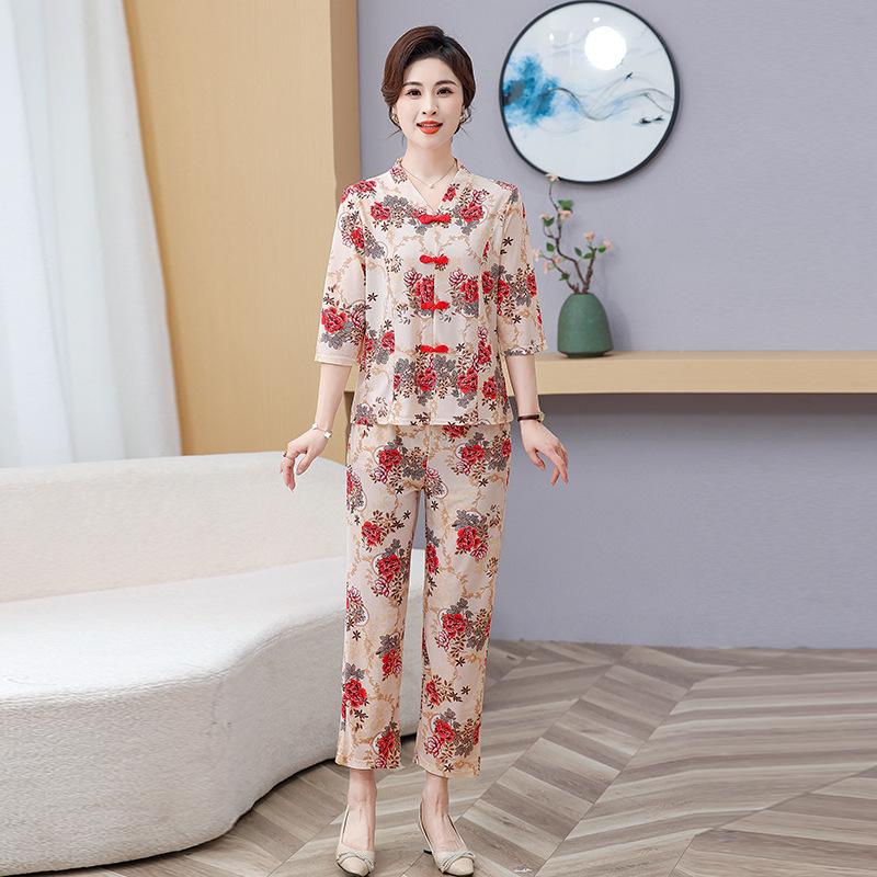 

Trendy Cotton Linen Suit for Women: Embroidered T-shirt & Wide-Leg Pants Two-Piece Set 5XL [Recommended 145-160 kg]