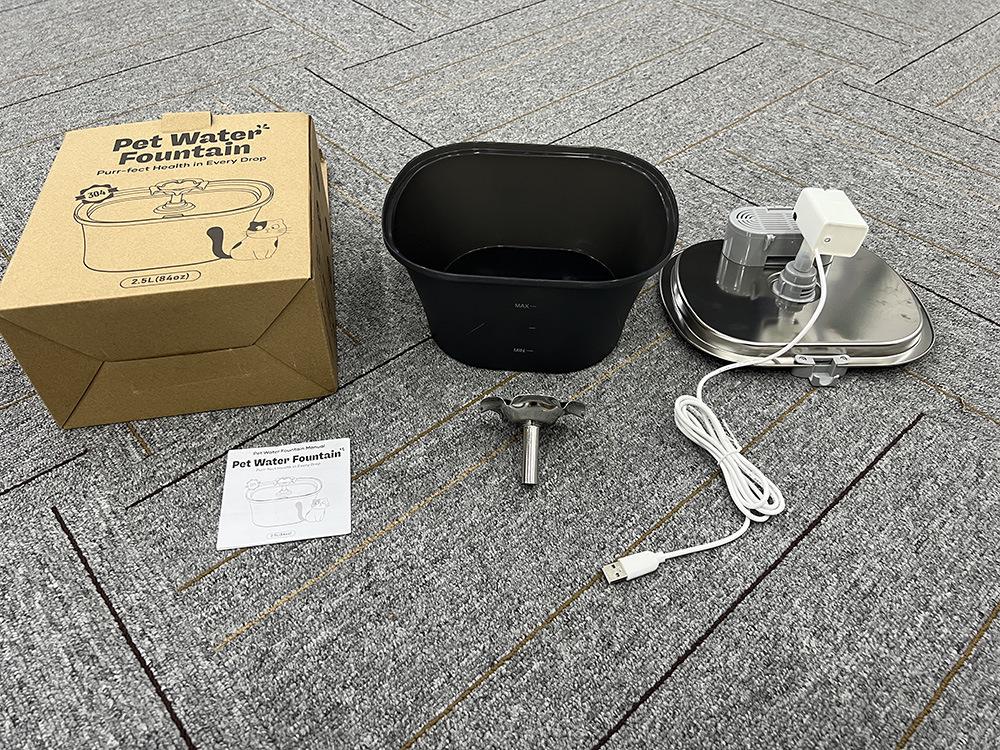 2.5L Stainless Steel Pet Water Fountain with LED Light & Flower Spout