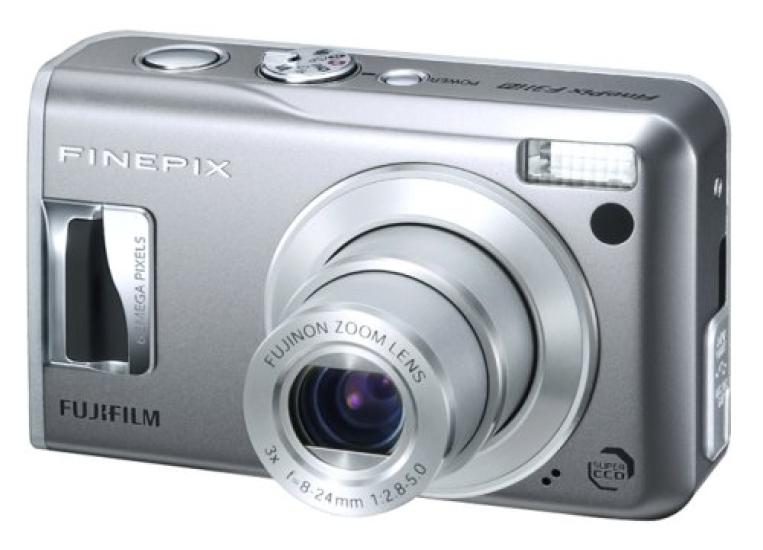 

Цифровий фотоапарат FUJIFILM FinePix F31fd срібний