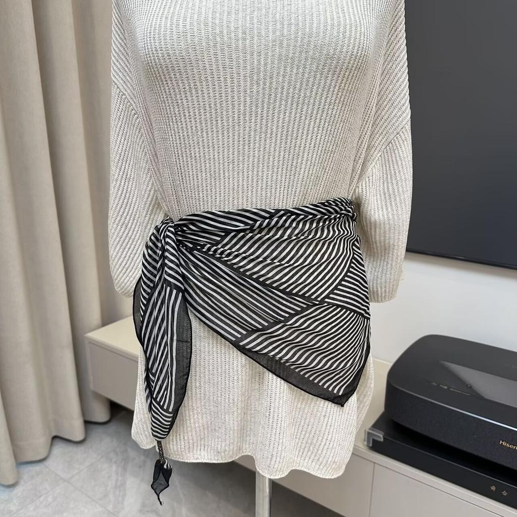 Cotton And Linen Triangle Scarf Summer Thin Silk Scarf Women'S High-End Shawl Women'S Versatile Belt Japanese And Korean Fart Curtain Scarf