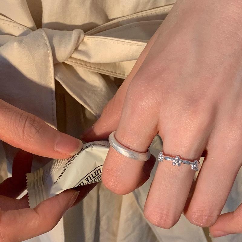 And Unique Elegant Korean Style Floral Ring With Adjustable Design For Summer 2024