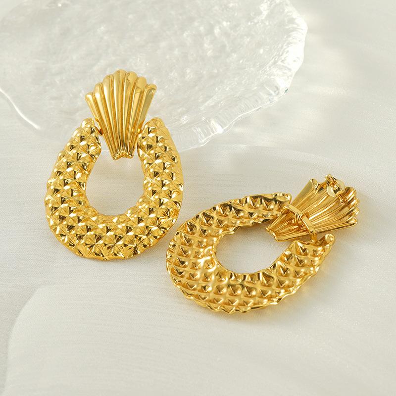 New earrings creative hollow pineapple water drop stud earrings, earrings, matte texture cold stainless steel earrings