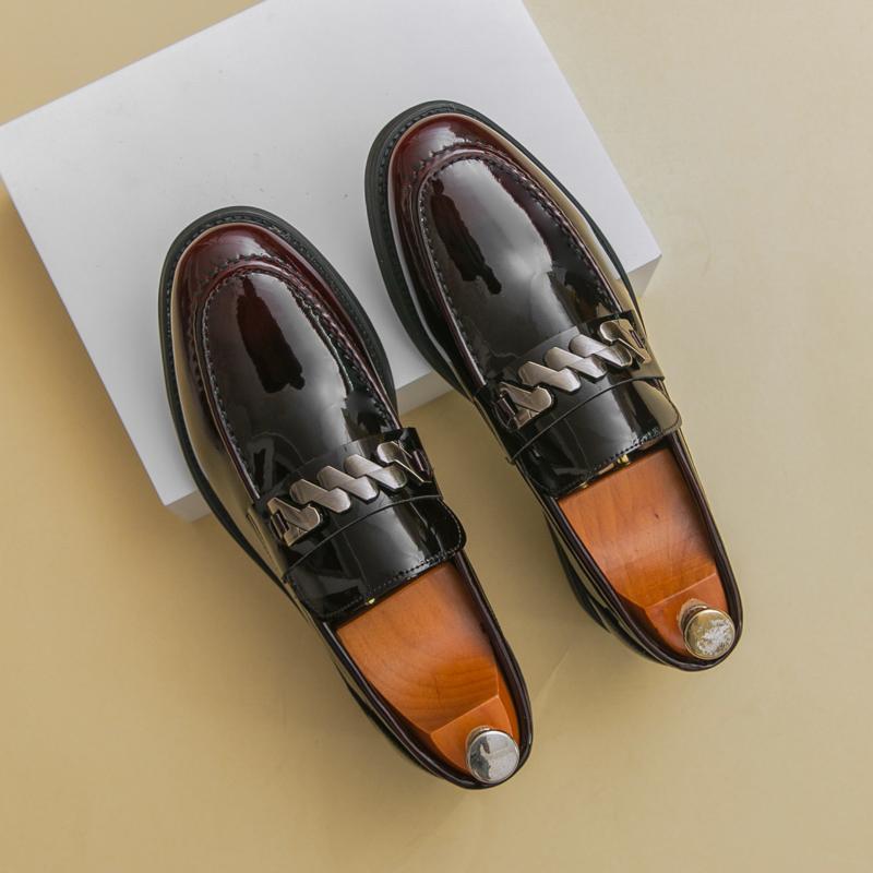 Fashion Men Shoes Retro Business Loafers Black Green PU Men Thick-soled Anti-slip Fashionable Leather Shoes Social Shoes Sizes 38-46