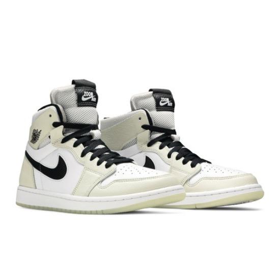 Air Jordan Wmns Air Jordan 1 High Zoom Comfort Светлая кость CT0979-002 EU 36.5