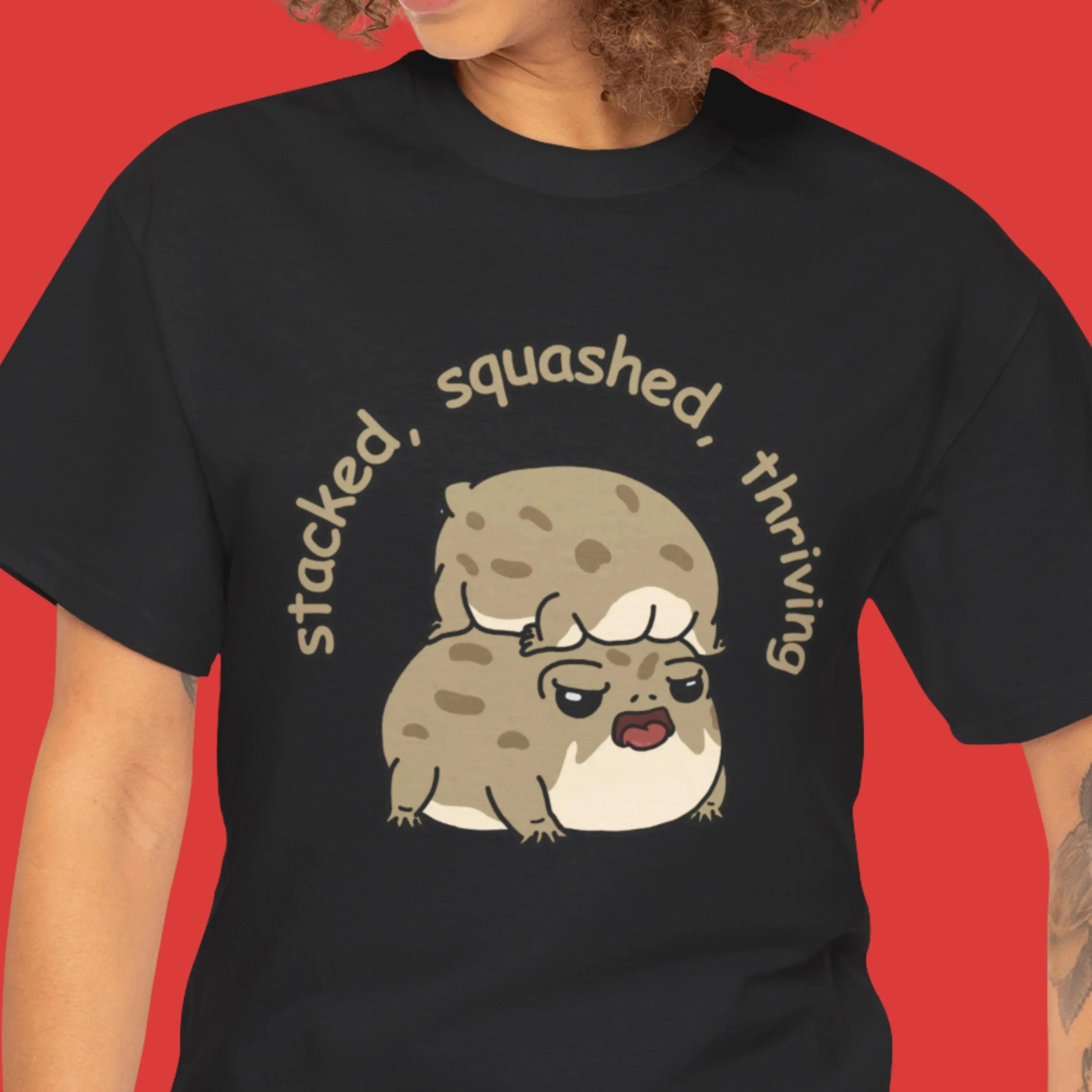 Stacked Squashed Thriving Rain Frog Print T-Shirt Funny Rain Frog Meme T-Shirt Grumpy Frog Tee Cute Graphic Women Clothes S