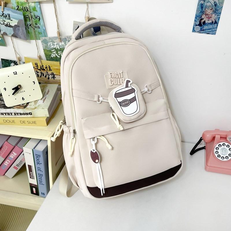 The Schoolbag Is High-value, Sweet and Cute, and the Schoolbag Is Casual, Simple, Light and Versatile.