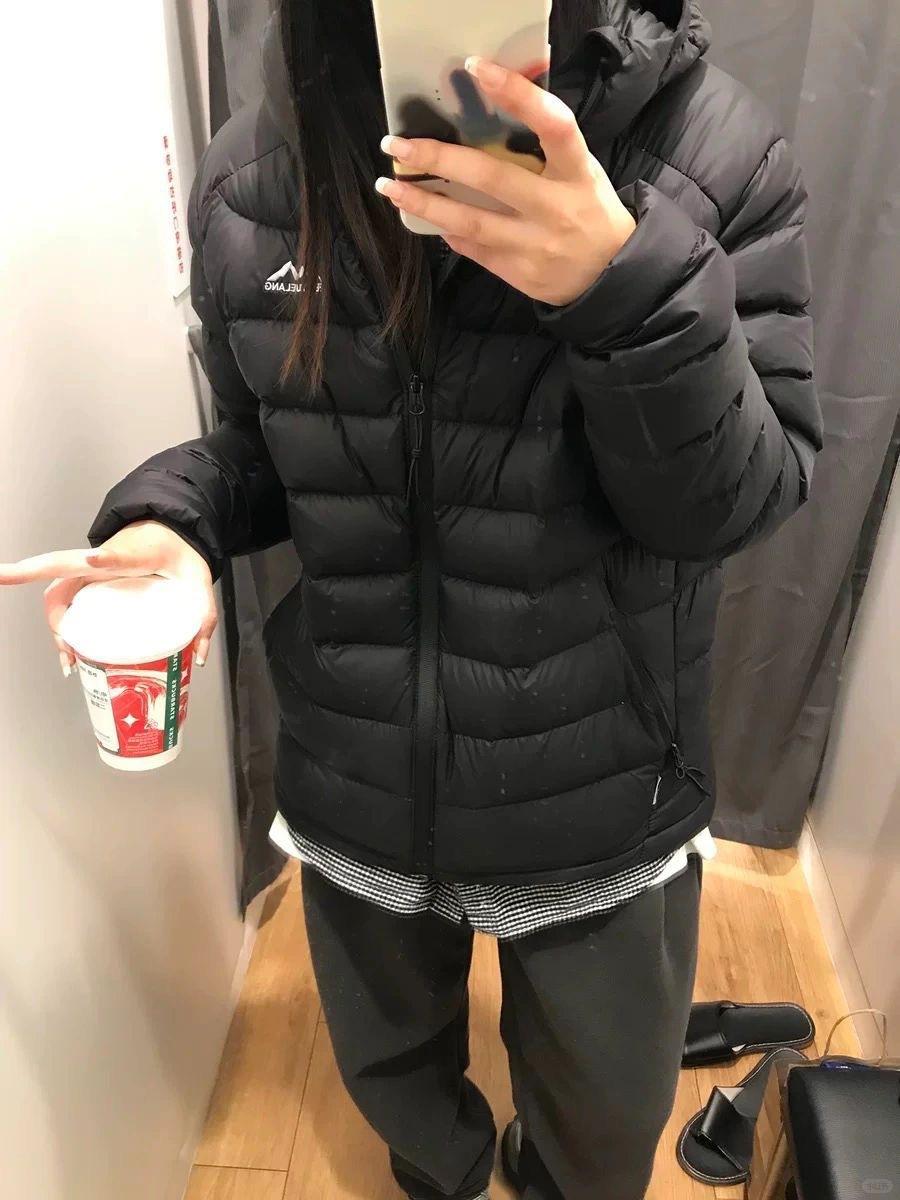 

Rib down jacket women s short light and thin winter 2025 new thickened casual sports hooded jacket XXL160-90 kg чорний