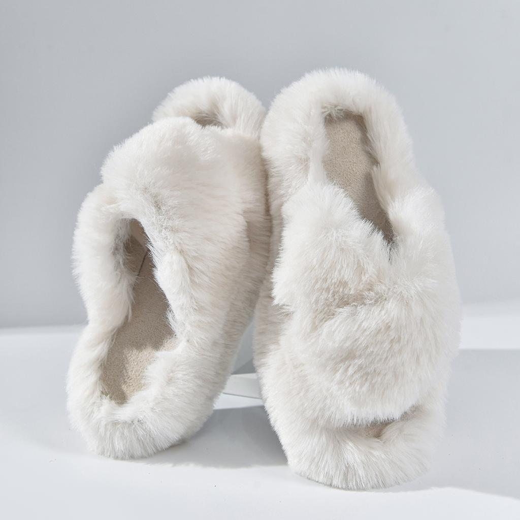 Fashion 2025 Women Warm Slippers Fur Fashion Designer Shoes Women Non-Slip Solid Color Winter New Comfortable Slippers Slides Women