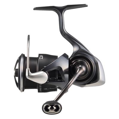 Daiwa 24 LUVIAS ST LT2000S-P Rychlý multiplikátor