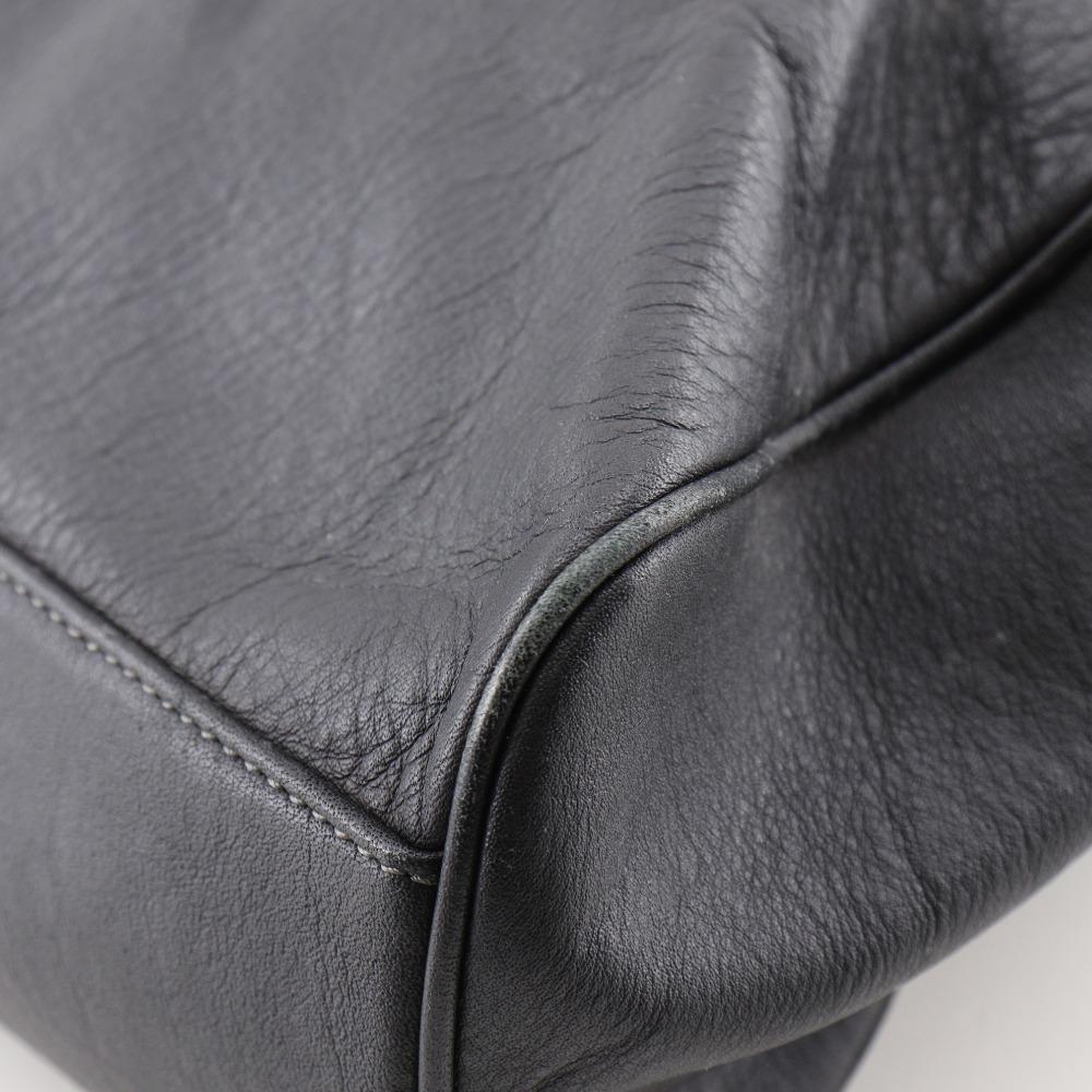 Paul Smith N Jagd Tragetasche PWN150 schwarzes Leder Damen Gebraucht