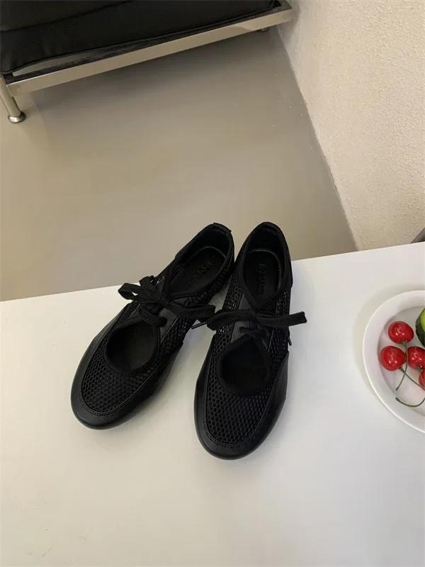 

Весенне-осенние туфли Мэри Джейн с круглым носком, на плоской подошве, комбинированные, с вырезами, на завязках, одинарные, повседневные, универсальные, с мягкой подошвой, женские 39 чёрный