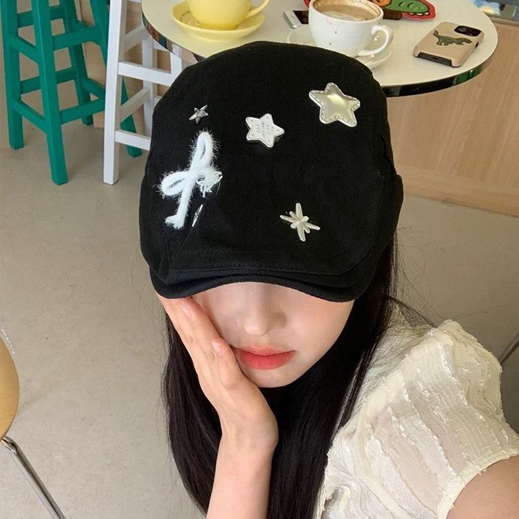 Star bow black forward hat retro versatile big head circumference beret showing face small painter hat tide