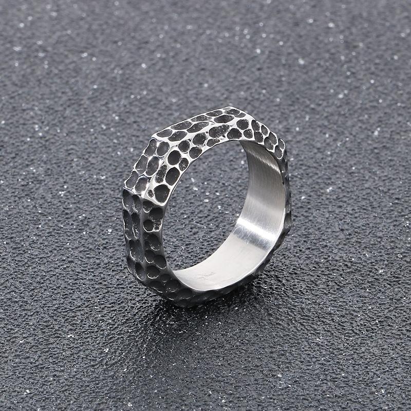 8MM Vintage Knockout Point Pipe Men's Ring Punk Stainless Steel Polygonal Finger Ring Personalized Trendy Jewelry Gift
