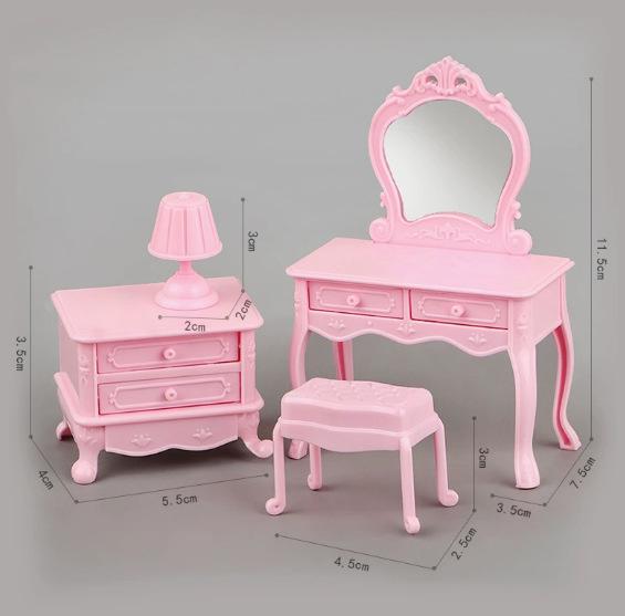 Large Playhouse Dollhouse: Double-Layer Princess Bed & Nursery Ornament for Girls' Rooms