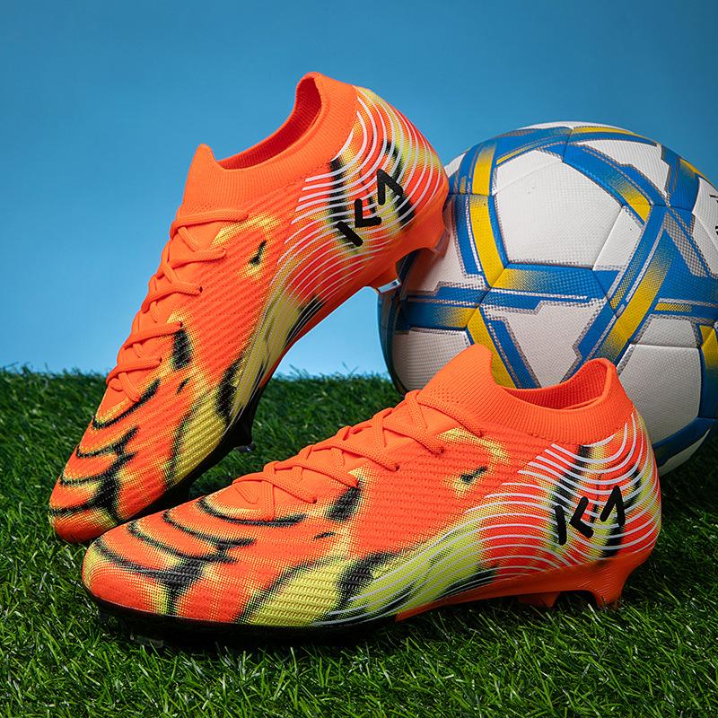 Non-slip and Durable Football Shoes Young Men's and Women's Long Nails Breathable and Stable Wear-resistant Training Game Football Shoes