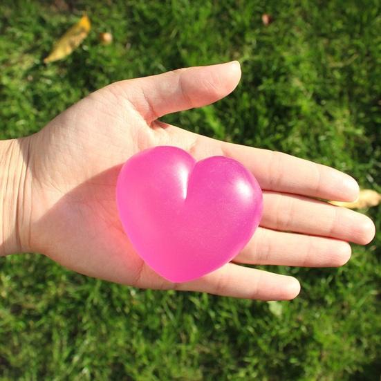 Red Love Heart Squeeze Toy Stress Relief Heart Shape Stress Ball Sensory Fidget Toy Decompression Tool Valentine's Day Gift Party Favors