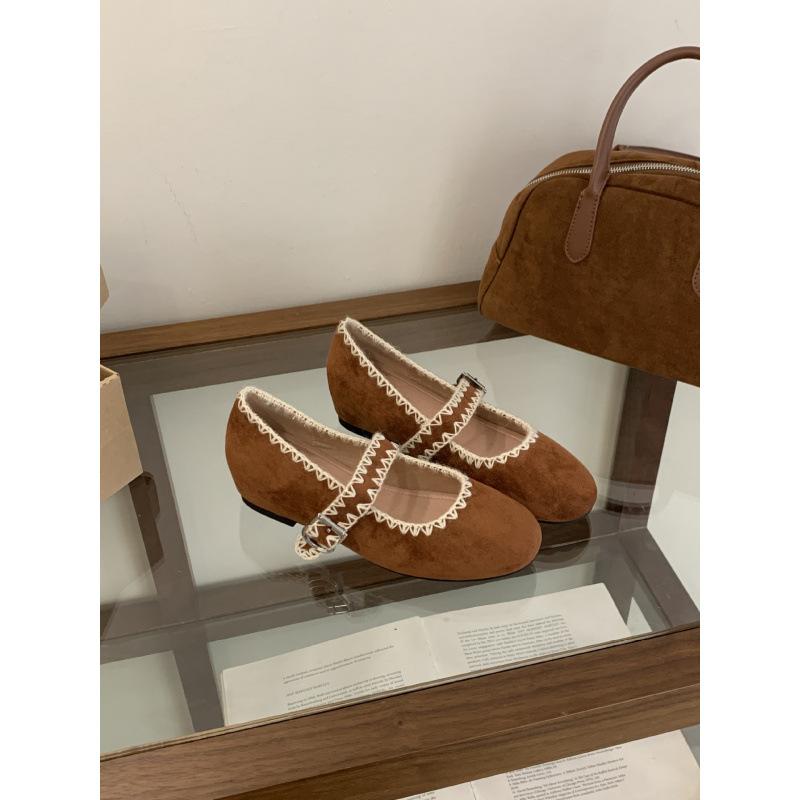 

Женская обувь 2025 года новая внутренняя высота увеличение клиновидный каблук французский темперамент вышитая замшевая одинарная обувь вечерний ветер фея туфли Мэри Джейн 39 коричневый