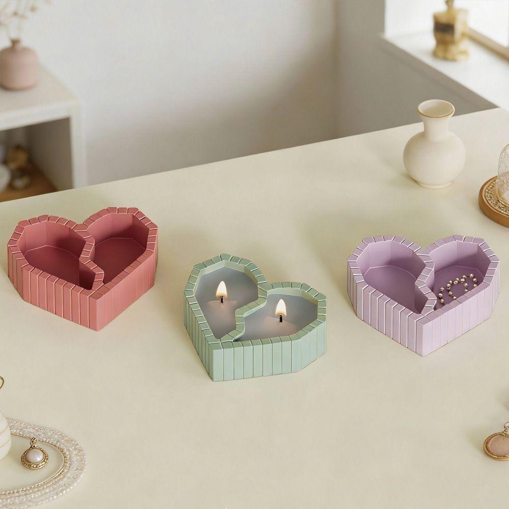 Heart-shaped Candlestick Mold Creative 3D Plaster Mold Handcraft Candle Cup Molds  for Beginners
