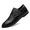 Autumn and winter men's cowhide shoes British shoes embossed plaid casual shoes men's business dress leather shoes