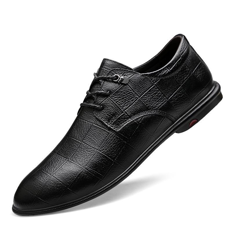 Autumn and winter men's cowhide shoes British shoes embossed plaid casual shoes men's business dress leather shoes