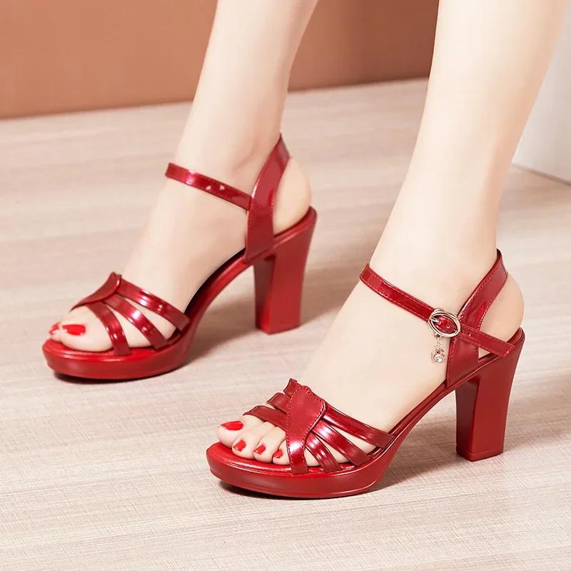 Small Size 32-43 Elegant Block High Heels Sandals Patent Leather 2025 Summer Women's Thick Platform Shoes for Dress Wedding
