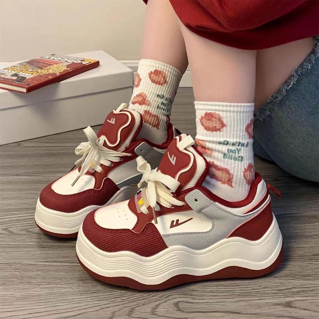 Women's Burgundy Autumn Sneakers: Breathable, Thick-Soled, Versatile Sports Shoes