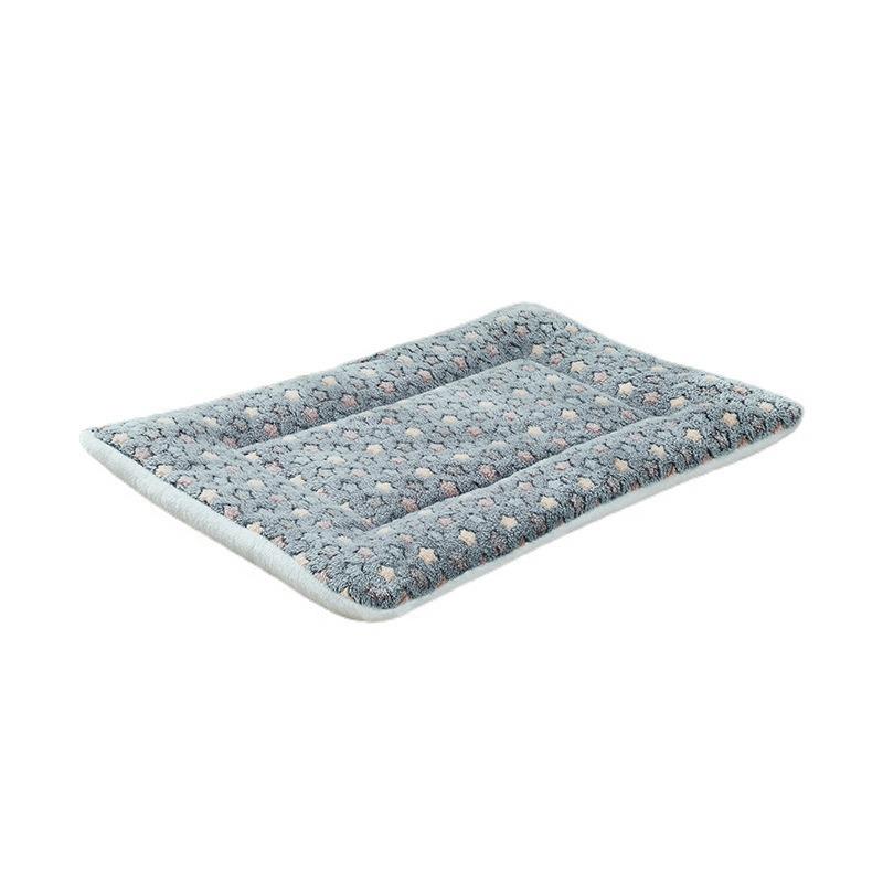Thickened Pet Sleeping Pad: Warm Autumn & Winter Mat for Cats and Dogs - Universal Blanket & Sofa Cushion