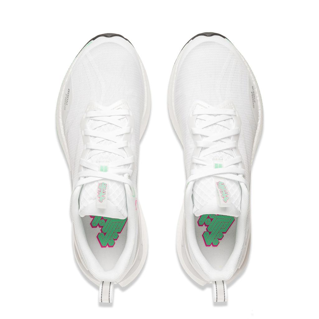New LINING Red Hare 8PRO Running Shoes Women's Low top Standard White ARPV006-1