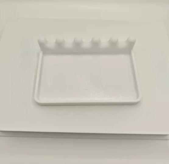 

1 шт. Портативная подставка для кистей с поддоном | Передний дизайн поддона, Легкая очистка, Экономия места, Для всех типов живописи белый