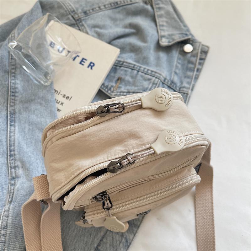 Women's Bag Lightweight Nylon Shoulder Crossbody Bag Mobile Phone Bag