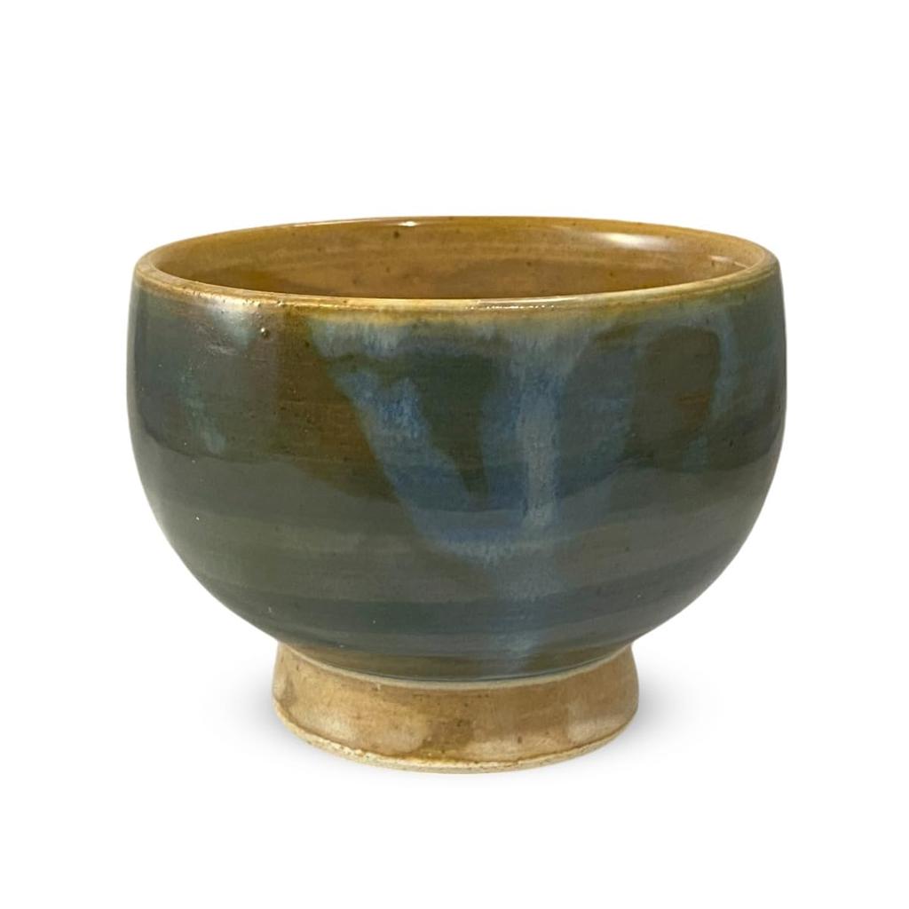 J-kitchens Hasami Ware Matcha Bowl, Kiln-Varied Gosu and White Glaze, Suitable for Outdoor Tea Ceremony (Approx. 350cc) Japanese Powdered Green Tea