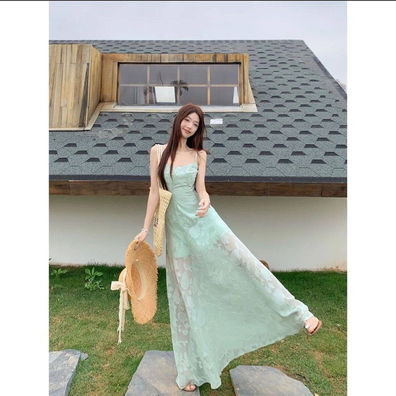 French Mint Green Lace Suspender Dress, New Summer Style, Elegant Waist-Cinching, Slimming, Seaside Resort Style A-Line Dress